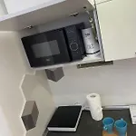 Metrodante Apartment